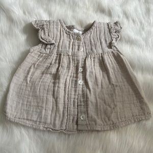 Jamie Kay 6-12 month top preowned grey